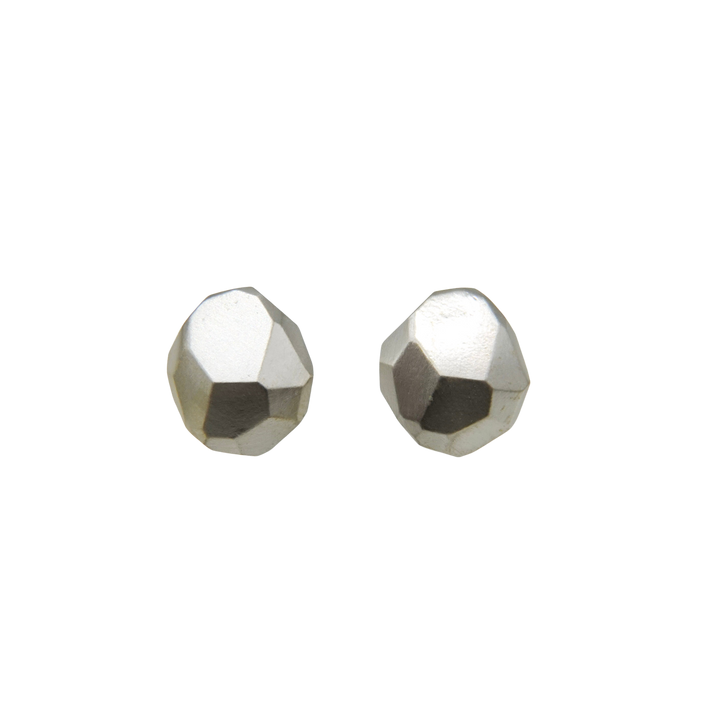 Neutral M pierced earring