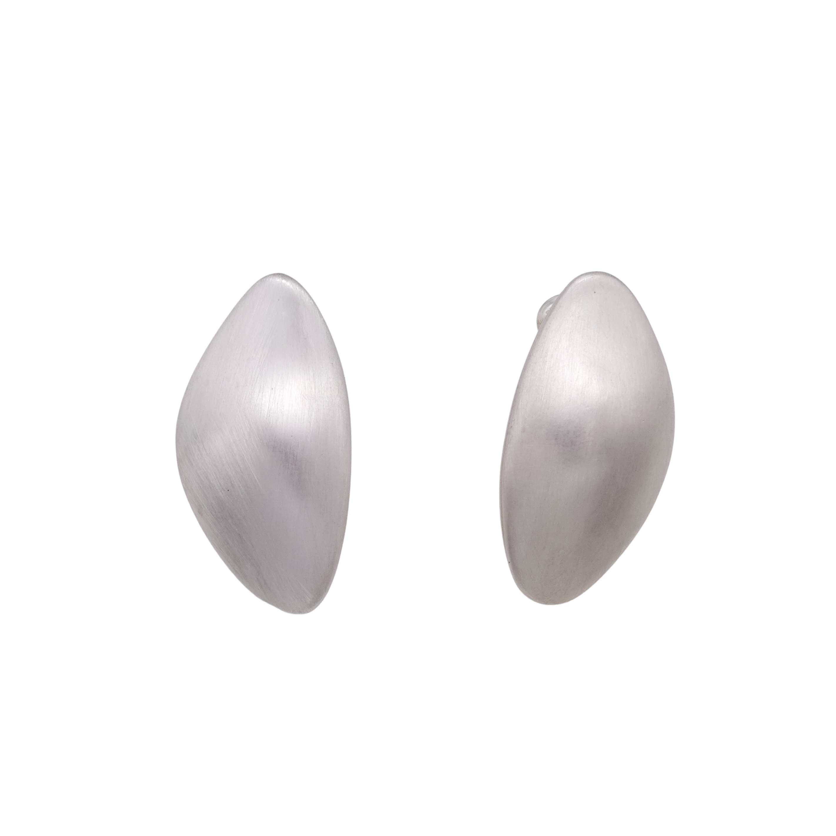 Monaka L Piercing Mat – unigem