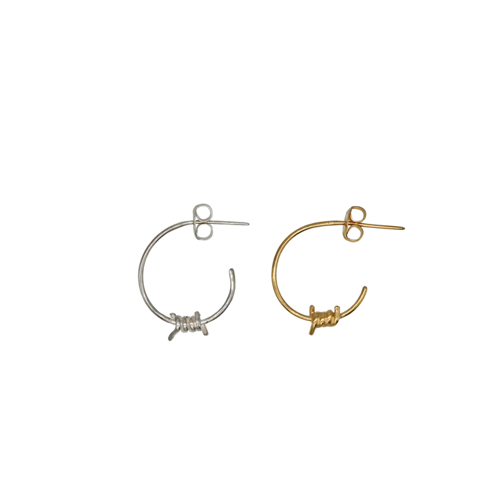 有刺鉄線ピアス