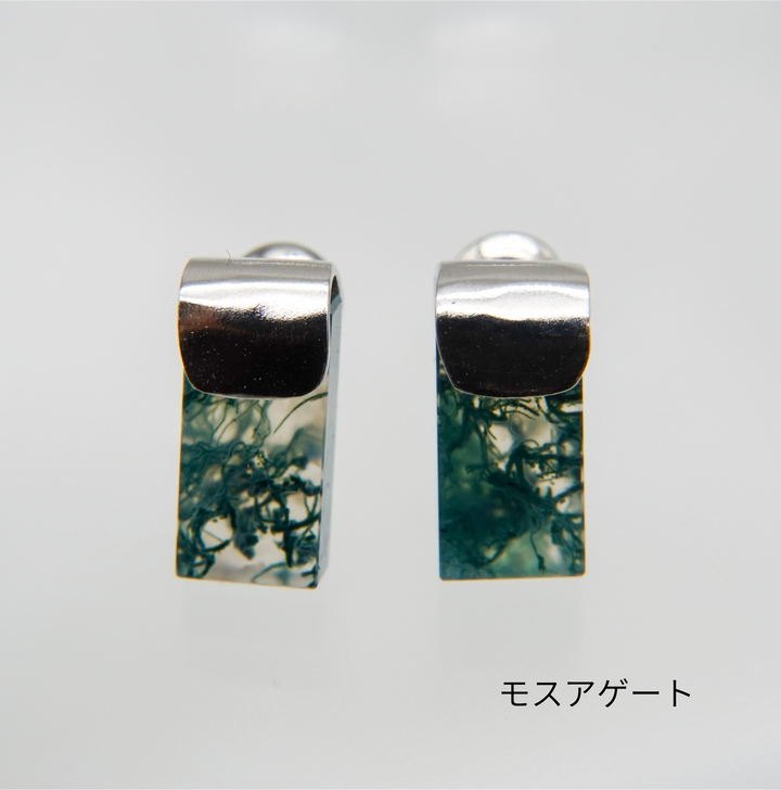 HASAMU pierced earrings gemstone square