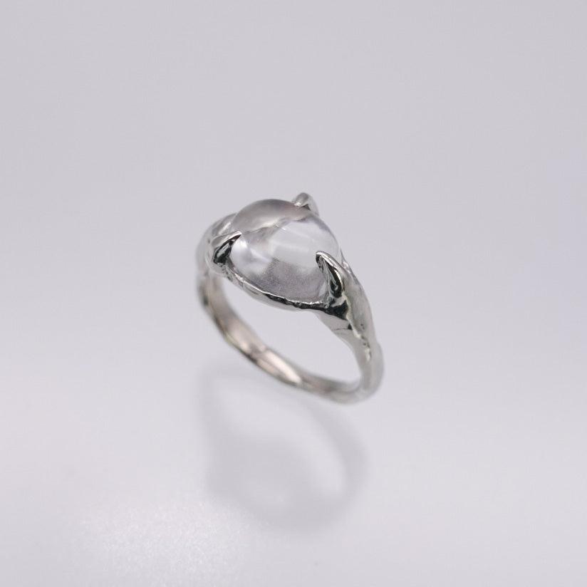 oval stone ring 10x8_crystal