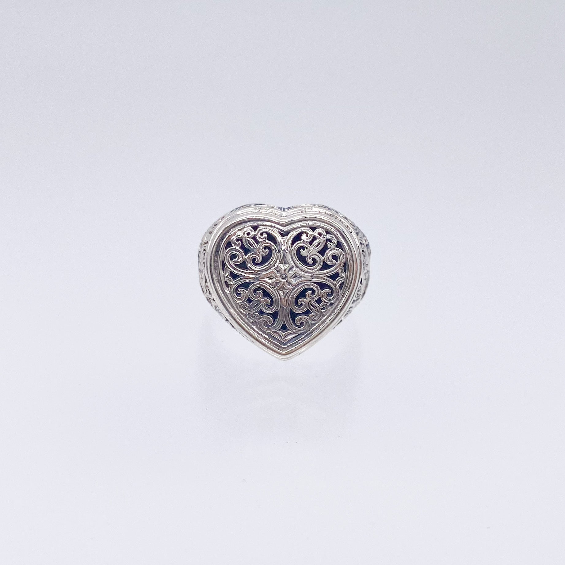 Mediterranean Heart Ring in Sterling Silver_20100 – unigem