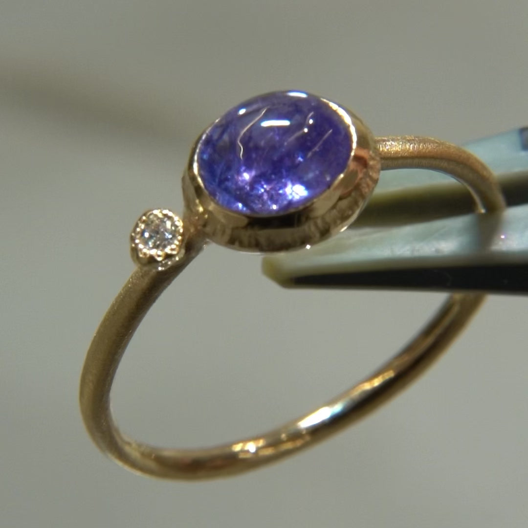 1968_Tanzanite