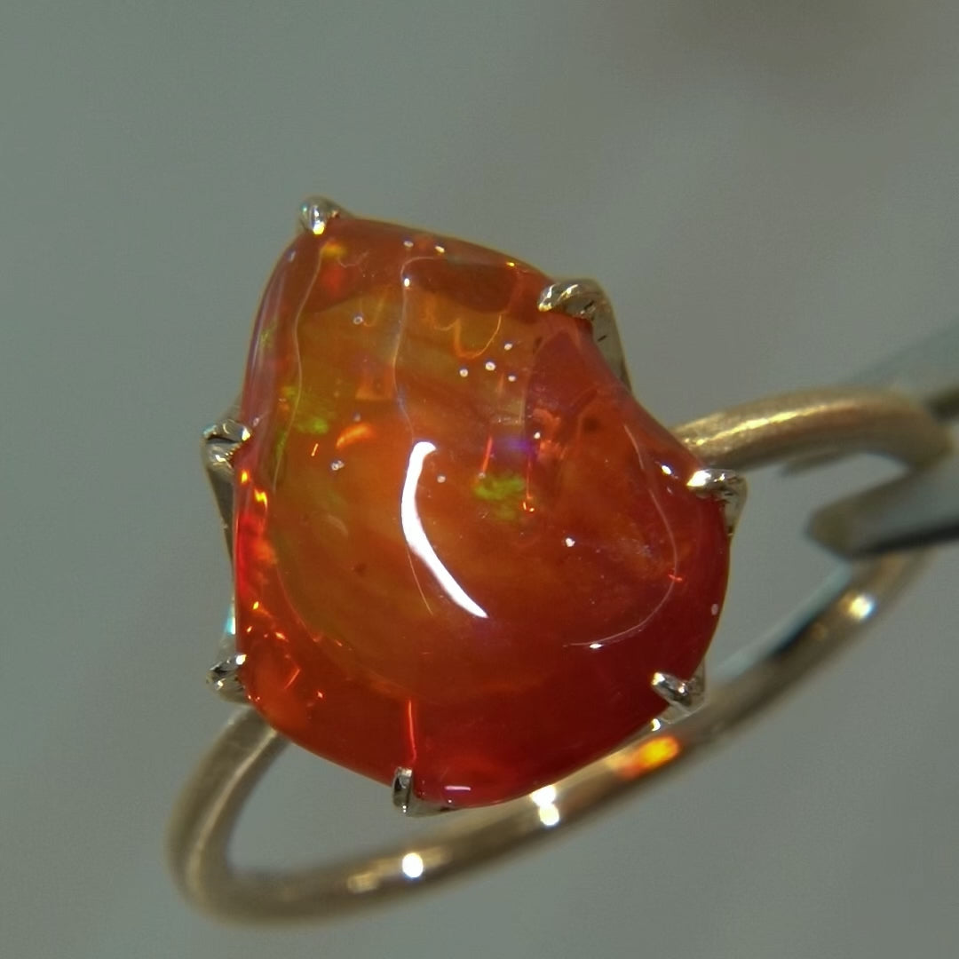1882_Fire opal