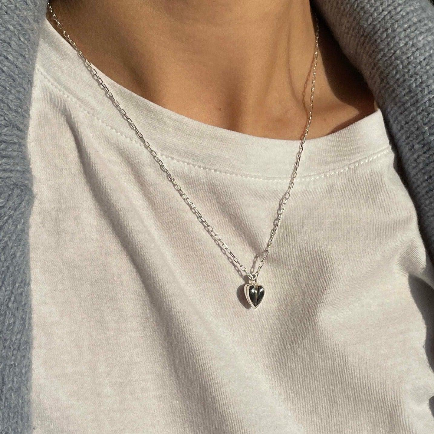 IN LOVE NECKLACE I – unigem