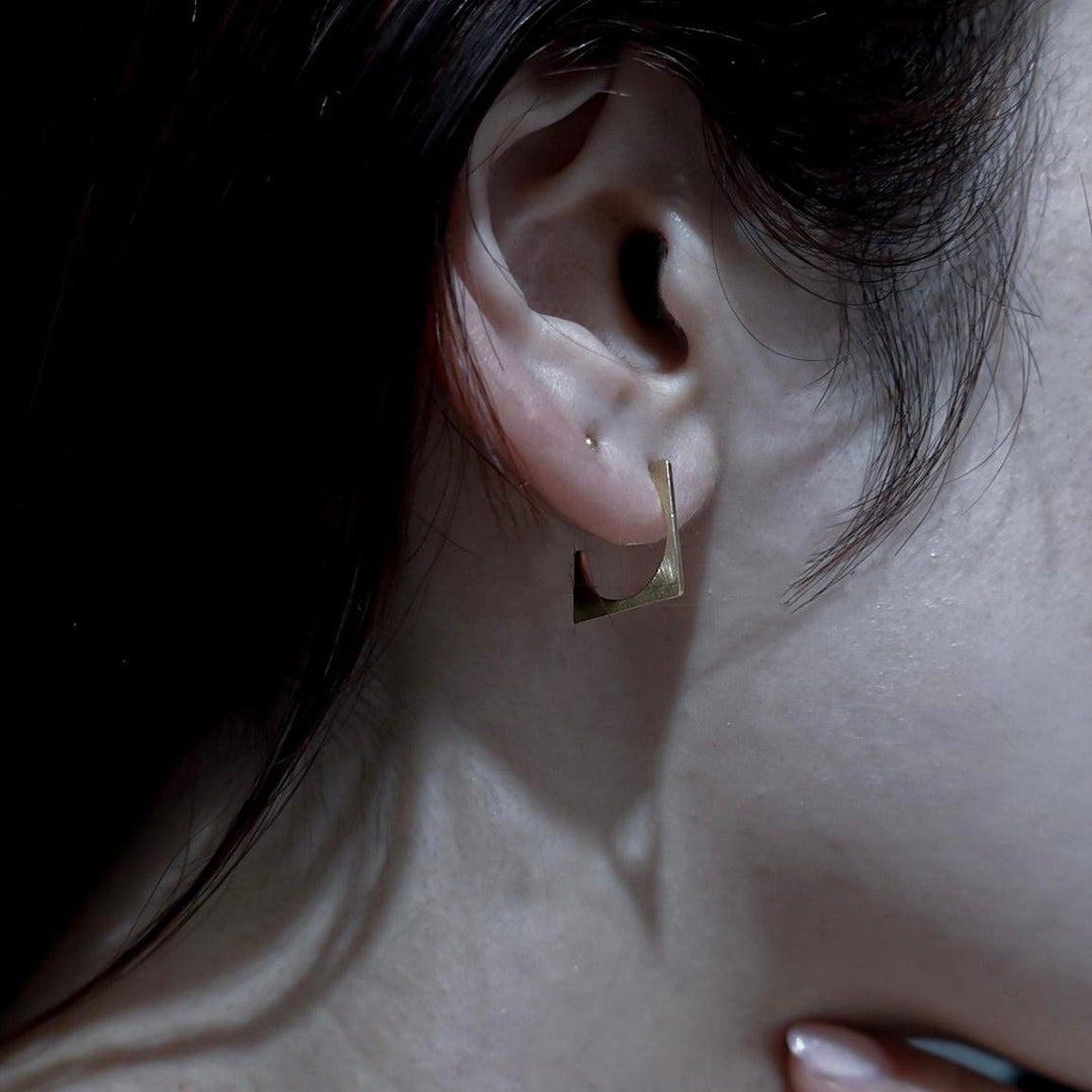 POLYGON Hoop Earrings 1 (K18)-pierced earring-ARAI METAL WORKS-unigem