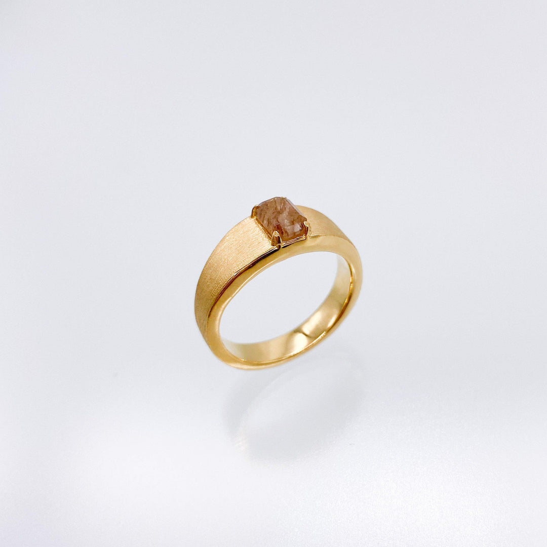SHAPE OF WATER_timeless ring II-ring-SOUHAIT-Gold-#13-red-unigem