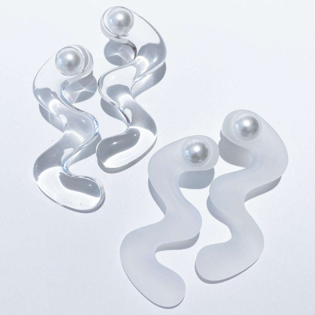 Snake: transparent-pierced earring-Iria Ashimine-unigem