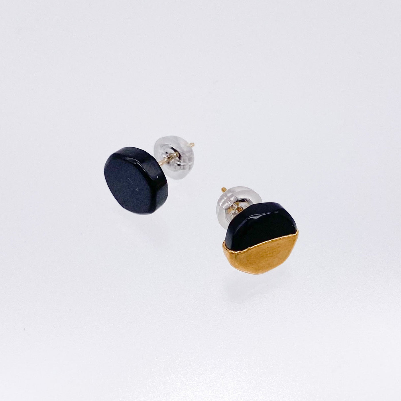 UKISHIMA ONYX EARRINGS