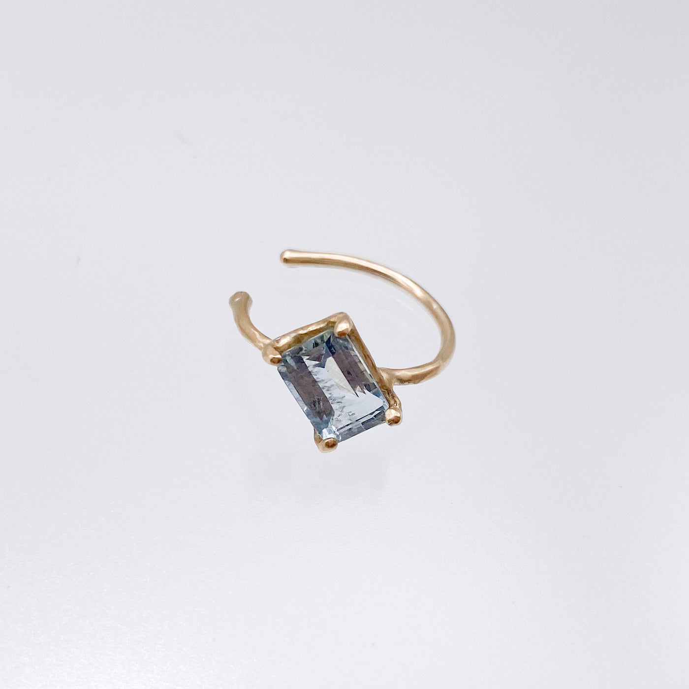 moss aquamarine earcuff
