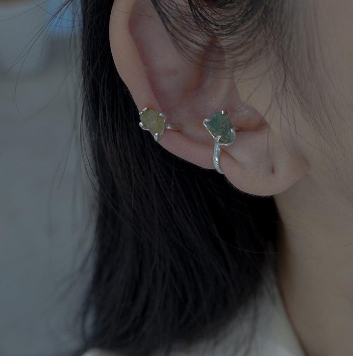 emerald earcuff