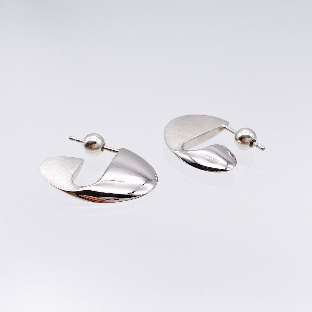 kifuku Oval Small Earrings-pierced earring-duoctria-unigem